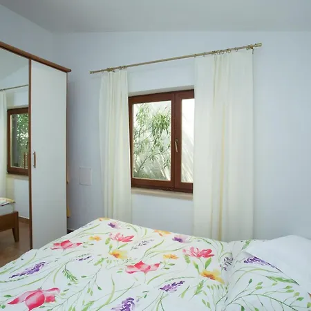 Giardino Laura Apartment